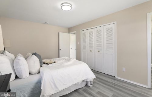 111 Niagara Ln, Willingboro NJ  08046-1224 exterior