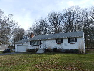 97 Arden Rd, Bridgeport, CT 06611-4441