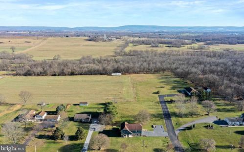 13218 Gearhart Rd, Upton PA  17225-9518 exterior