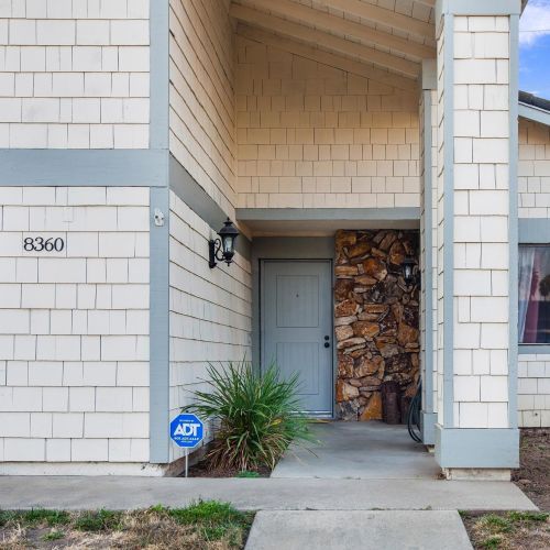 8360 Cranford Way, Citrus Heights CA  95610-3352 exterior