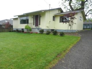 403 49th St, Vancouver WA  98663-1209 exterior