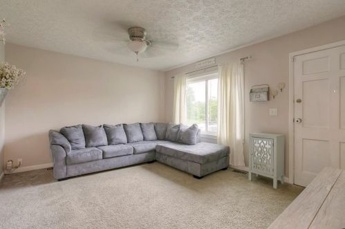 519 Denmark Dr, Cincinnati, OH 45244-2209