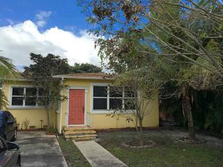 2637 Funston St, Hollywood, FL 33020-5727