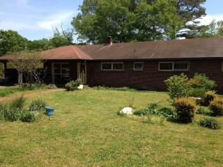 215 Mulberry Ave, Clemson SC  29631-2322 exterior