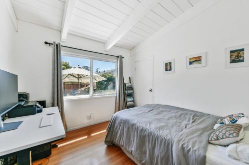 360 Milagra Dr, Pacifica CA  94044-2335 exterior