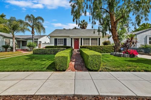 4607 Sunnyside Dr, Riverside, CA 92506-2371