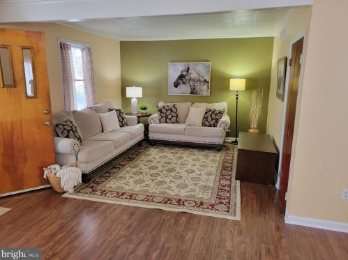 220 New Jersey Ave, Camden NJ  08108-1612 exterior