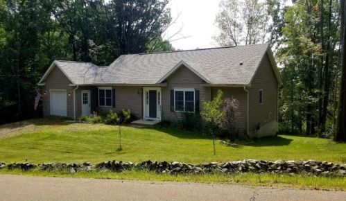 80 Sunset Dr, Binghamton, NY 13905-1619