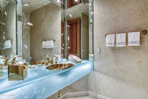 9590 55th St, Scottsdale AZ 85254-1786 exterior