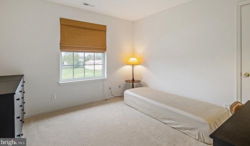 15 Lake Narraticon Dr, Swedesboro NJ  08085-3417 exterior