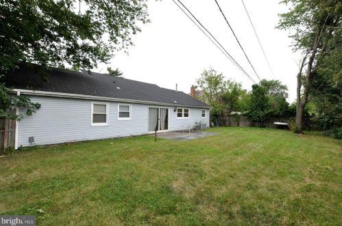 34 Elmire Ln, Willingboro NJ  08046-2307 exterior