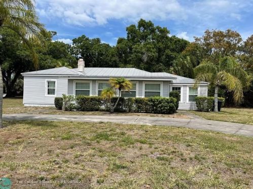 2501 Buena Vista Blvd, Vero Beach, FL 32960-2980