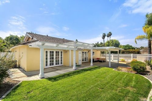 1918 College Vista Ave, Walnut CA  91789-1004 exterior