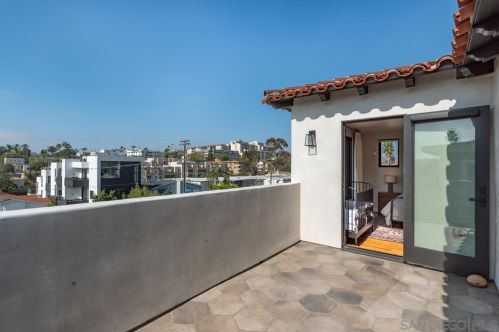 3665 Alabama St, San Diego CA 92104-3303 exterior