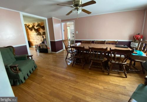 239 Main St, Trenton, NJ 08620-2313