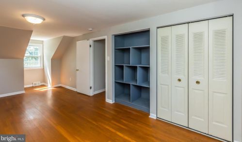 3105 Taft Rd, Norristown PA  19403-4053 exterior