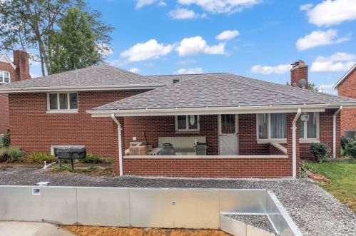 179 Edward St, New Kensington, PA 15068-3016