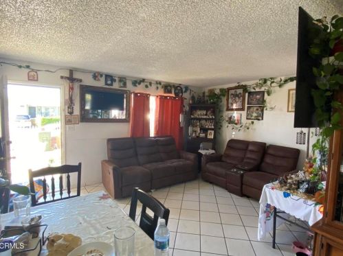 407 Guiberson St, Santa Paula CA  93060-2344 exterior