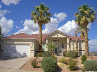 682 Lava Point Dr, Saint George UT  84770-5129 exterior