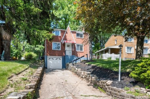 7939 Thon Dr, Verona PA  15147-1548 exterior