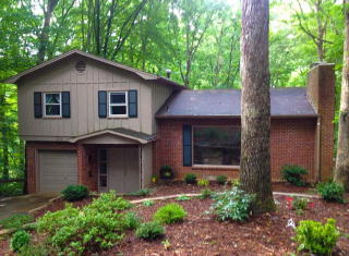 523 Ervin Rd, Morganton, NC 28655-2517
