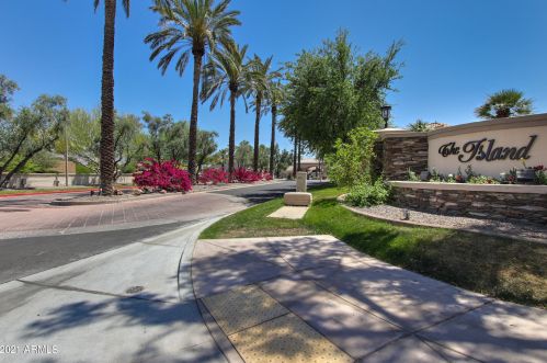 10364 101st Pl, Scottsdale, AZ 85258-4838