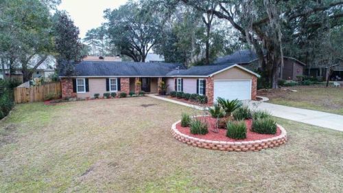 2736 Parsons Rst, Tallahassee, FL 32309-2136