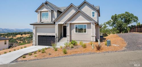 380 Tehuacan Rd, Ukiah CA  exterior