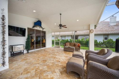 6638 Newport Lk Cir, Boca Raton FL 33496-3001 exterior