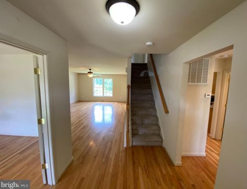 405 Pratt St, Fredericksburg VA  22405-2536 exterior