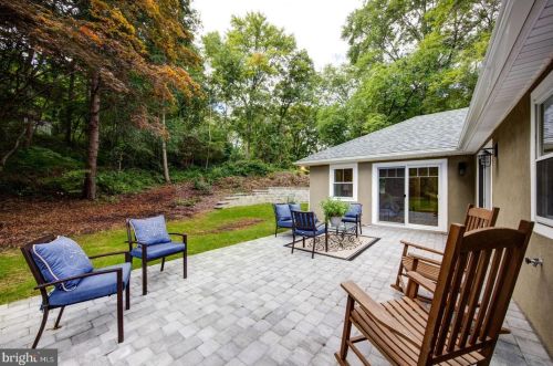 817 Bryn Mawr Ave, Newtown Square PA  19073-4333 exterior