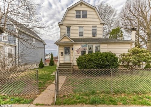 105 Brinkerhoff St, Ridgefield Park NJ  07660-1905 exterior