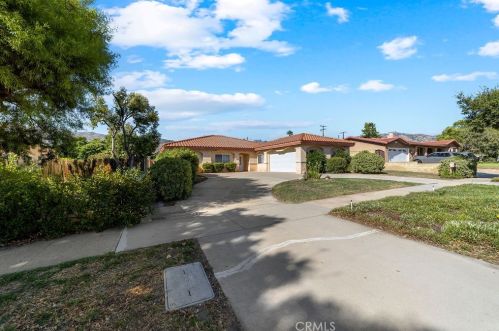 809 Foothill Blvd, Glendora, CA 91741-3623