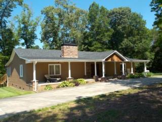 188 Lake Cammack Ct, Burlington, NC 27217-7541
