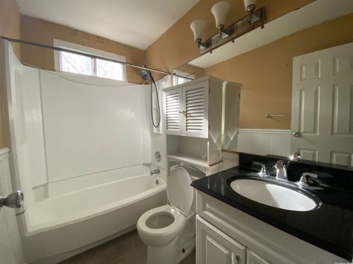 83 Richmond Blvd, Hauppauge NY  11779-3461 exterior