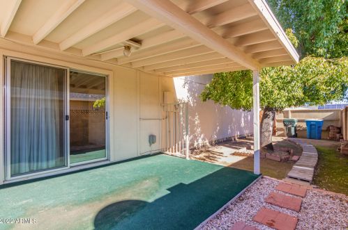 15014 37 Ave, Phoenix AZ 85053-5508 exterior