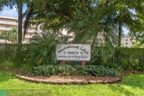 111 3rd Ave, Dania Beach FL  33004-3747 exterior