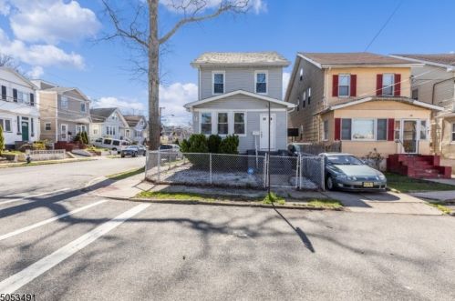 1 Wolf Pl, Irvington NJ  07111-2849 exterior