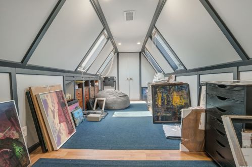 136-17 Bch Channel Dr, Far Rockaway NY  11694-2402 exterior