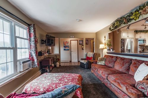 24 Ashland St, Mount Sinai NY  11766-2902 exterior