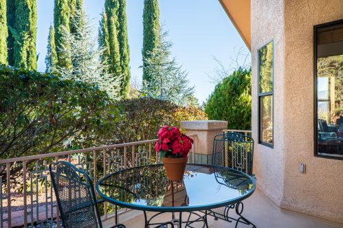 460 Concho Dr, Sedona AZ 86351-7955 exterior