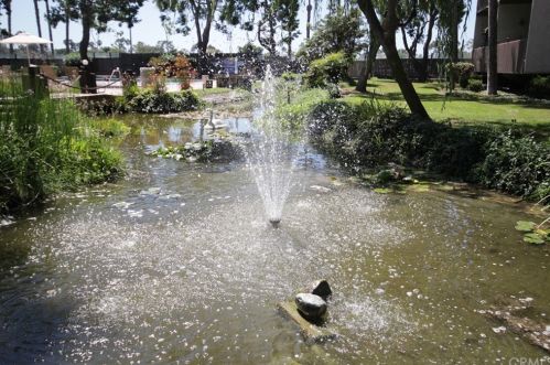 9325 Marina Pacifica Dr, Long Beach CA 90803-7004 exterior