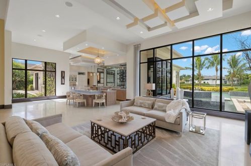 5936 Sunnyslope Dr, Naples, FL 34119-8462