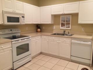 1815 Hawthorne Dr, Vero Beach FL  32962-7300 exterior