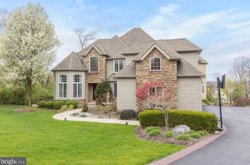 621 Harleysville Pike, Harleysville, PA 19438-2854