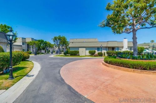 3104 Orleans, San Diego CA  92110-5946 exterior