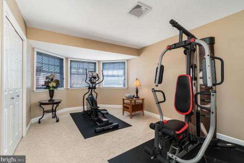 329 Mdw Dr, Navy Sup Dpt PA 17055-5187 exterior