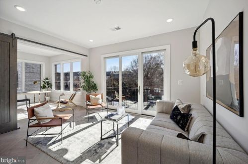 1236 Raum St, Washington, DC 20002-2467