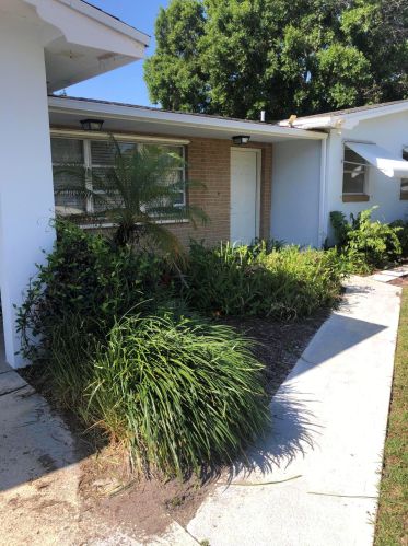7503 Penny Ln, Fort Pierce, FL 34951-1179