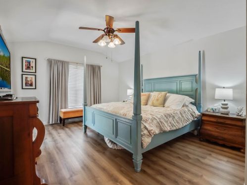 301 Ridgeway Blvd, Deland FL  32724-8811 exterior